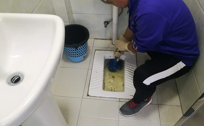 祁连疏通蹲坑